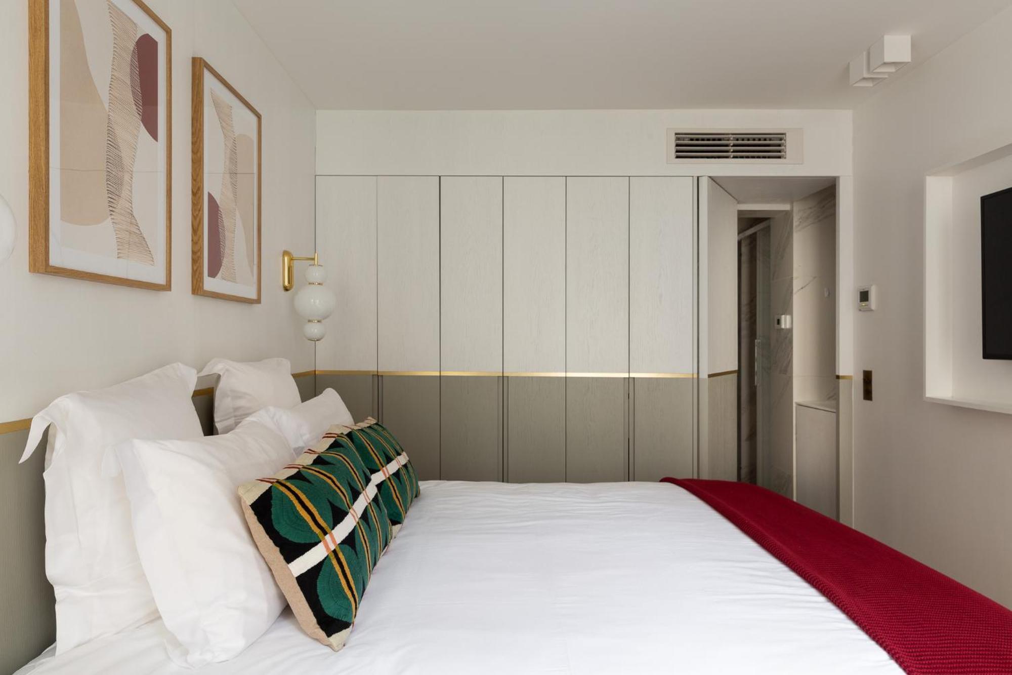 Highstay - Luxury Serviced Apartments - Place Vendome Париж Экстерьер фото